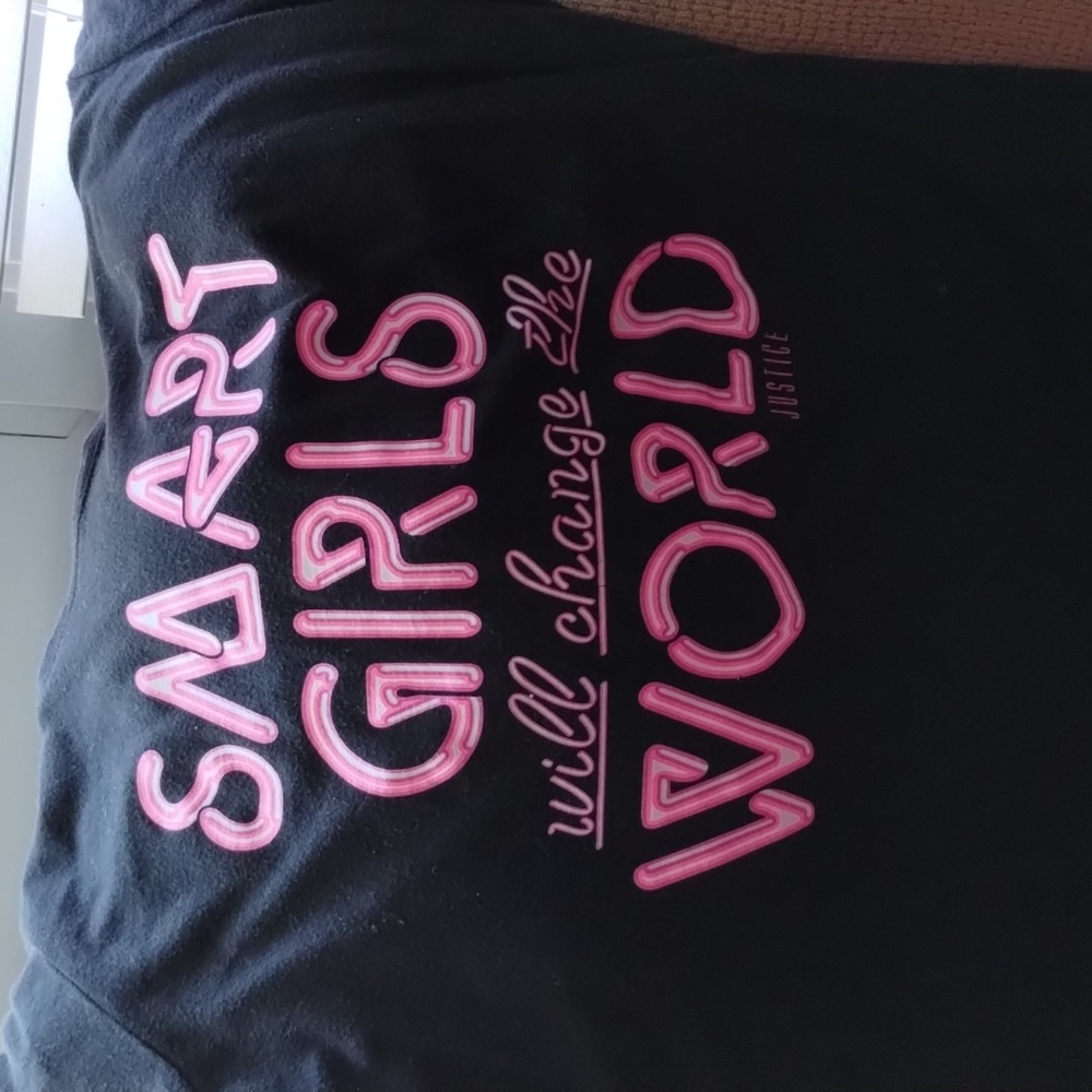 Girls justice shirt
